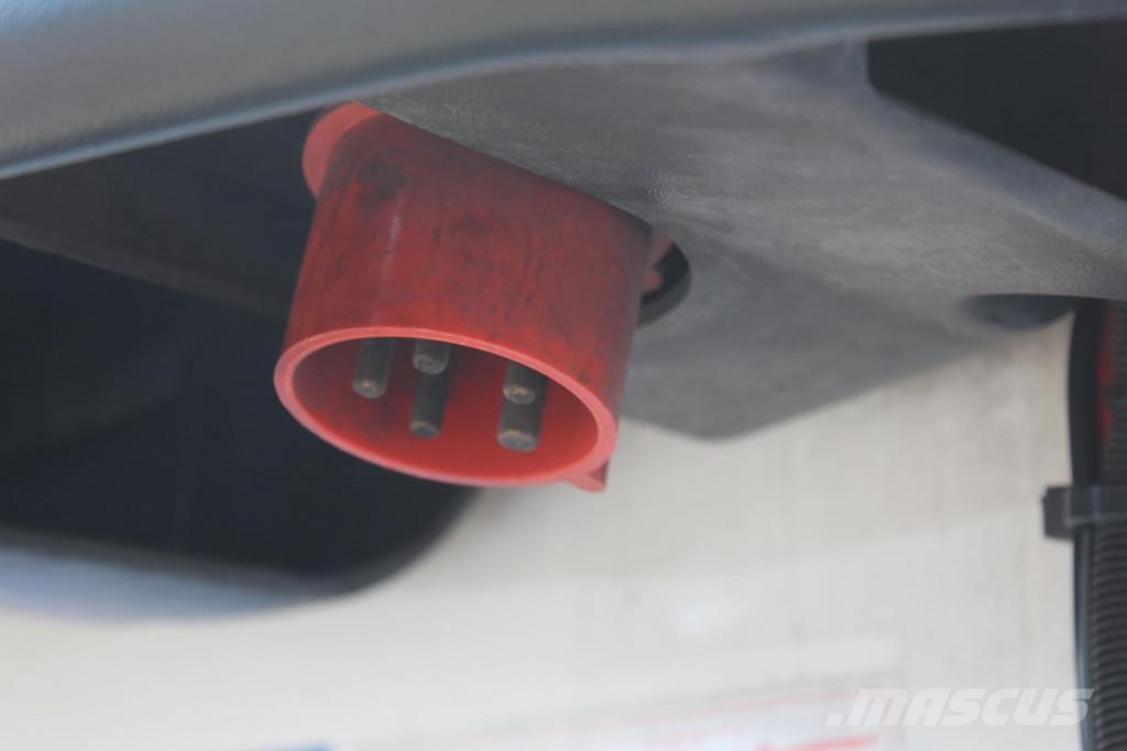 Lamberet CV 1950Mt. 2,65h Bi-Multi-Temp Strom Aluboden Camion Fourgon