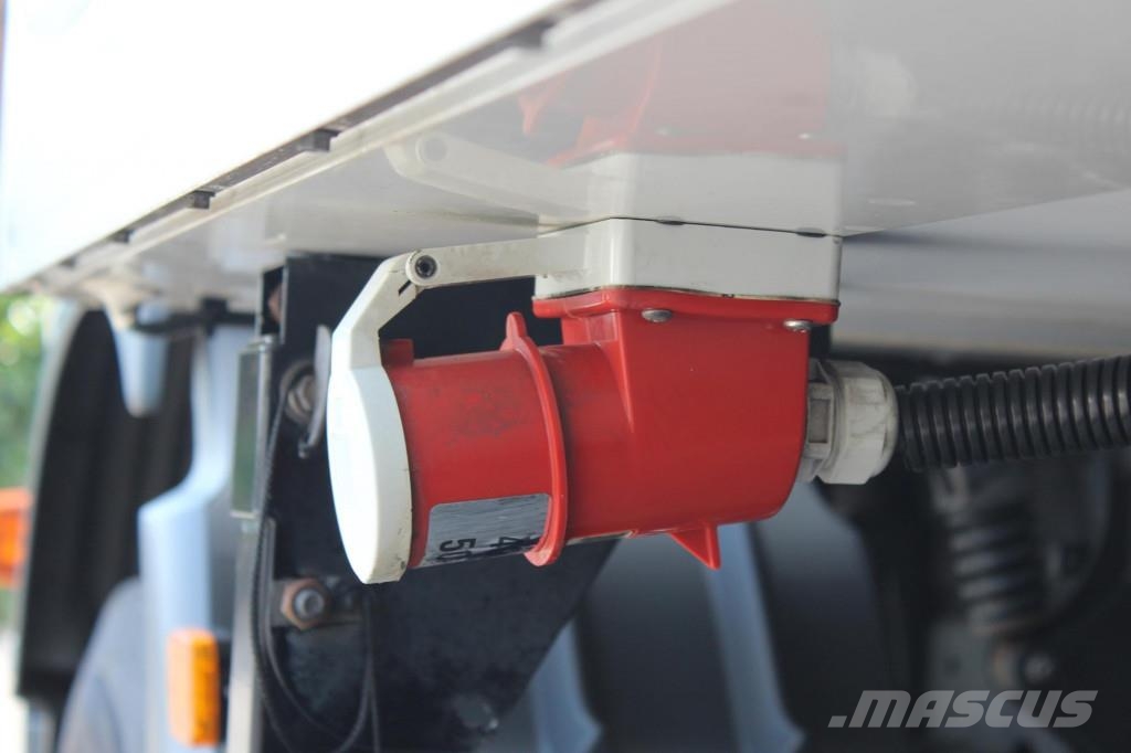 MAN TGM 15.250 E6 TK-T-800+Strom Tür LBW Kühlkoffer
