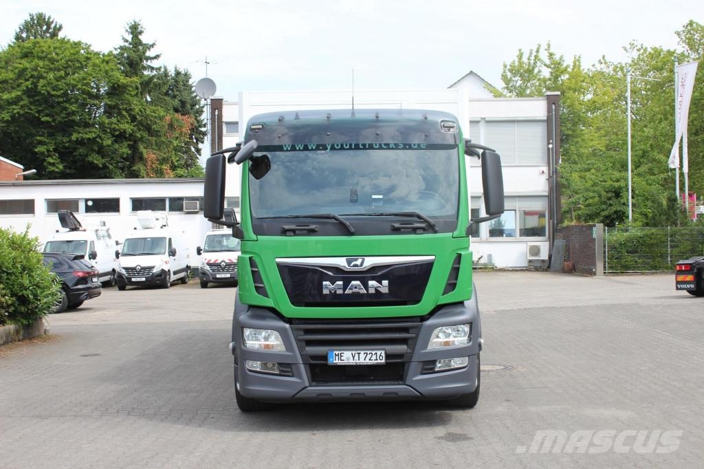 MAN TGS 26.460 TK UT 1200 AHK LBW+Tür Liftachse Camion a temperatura controllata
