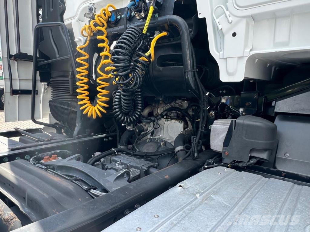 MAN TGX 18.460 E6 XXL Retarder Kühlbox Navi 2Tanks Tegljači