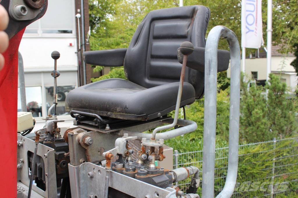 MAN TGX 33.560 D38Motor 6x4 Intarder KESLA-Holzkran Camion pentru lemne
