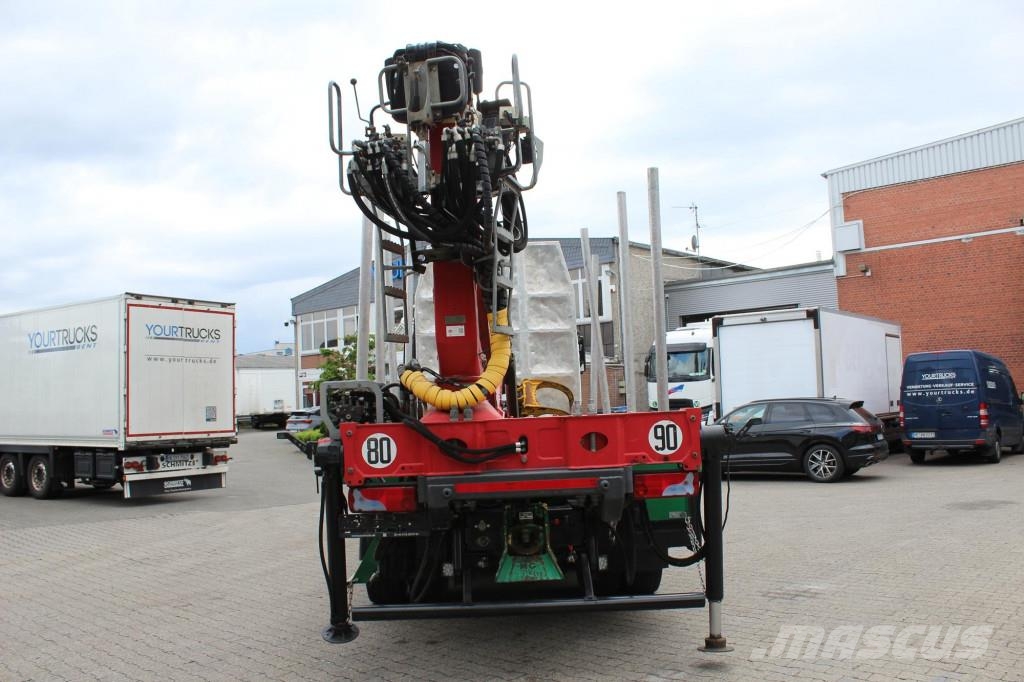 MAN TGX 33.560 D38Motor 6x4 Intarder KESLA-Holzkran Camion pentru lemne