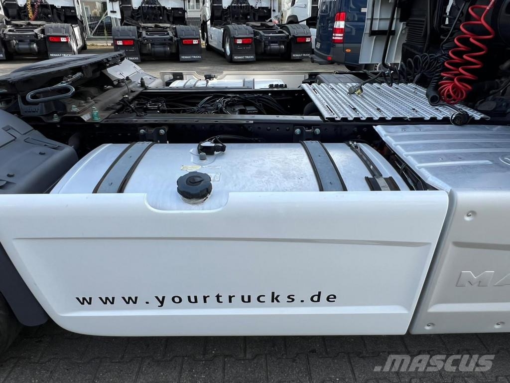 MAN TGX 500 E6 XLX 2 Tanks Kühlbox Retarder Navi Sattelzugmaschinen