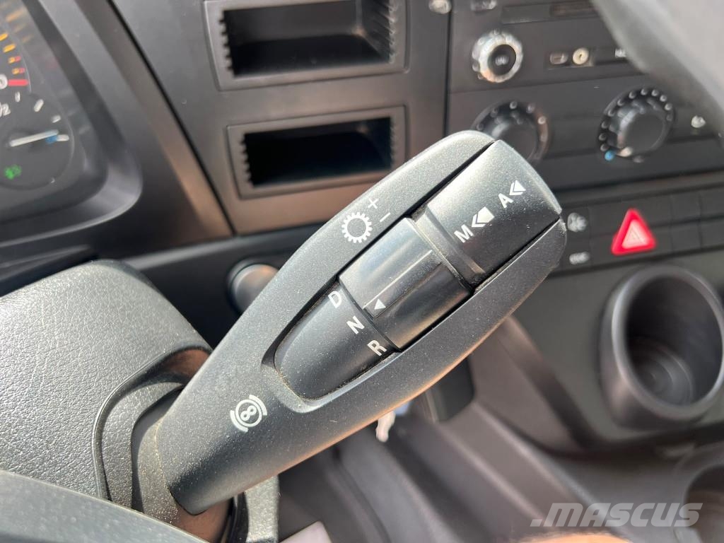 Mercedes-Benz Antos 1827 E6 Koffer 8,5m LBW S.Tür 713.000 km شاحنات ذات هيكل صندوقي