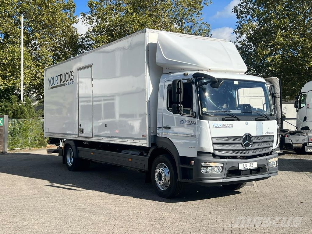 Mercedes-Benz Atego 1521 Koffer Rolltor LBW Seitentür 200 TKm Camiões de caixa fechada