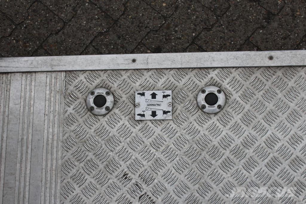 Mercedes-Benz Atego 1524 E6 CS 1250MT Bi Multi-Temp Türen+LBW Temperature controlled trucks