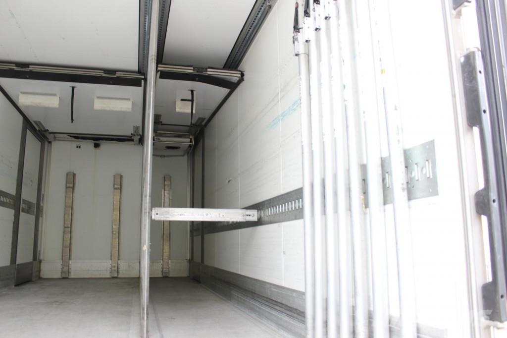 Mercedes-Benz Atego 1524 E6 CS 1250MT Bi Multi-Temp Türen+LBW Temperature controlled trucks