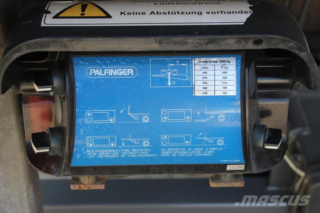 Mercedes-Benz Axor 1826 EEV CS1250 Bi-Tri-Multi-Temp LBW 2t Isotermos y frigoríficos