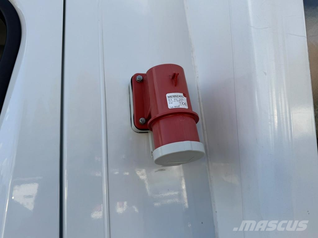 Nissan NV 400 E6 TK V300 Max Kühlkoffer Strom Navi Kamioni hladnjače