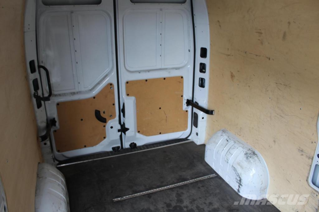 Renault Master E6 Klubb KL-32 12m 2 Person Korb Klima Auto korvtõstukid