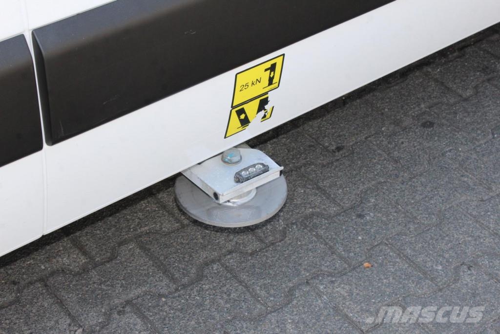 Renault Master Versalift VDTL 14m - 2 Per.Korb 230kg Piattaforme autocarrate