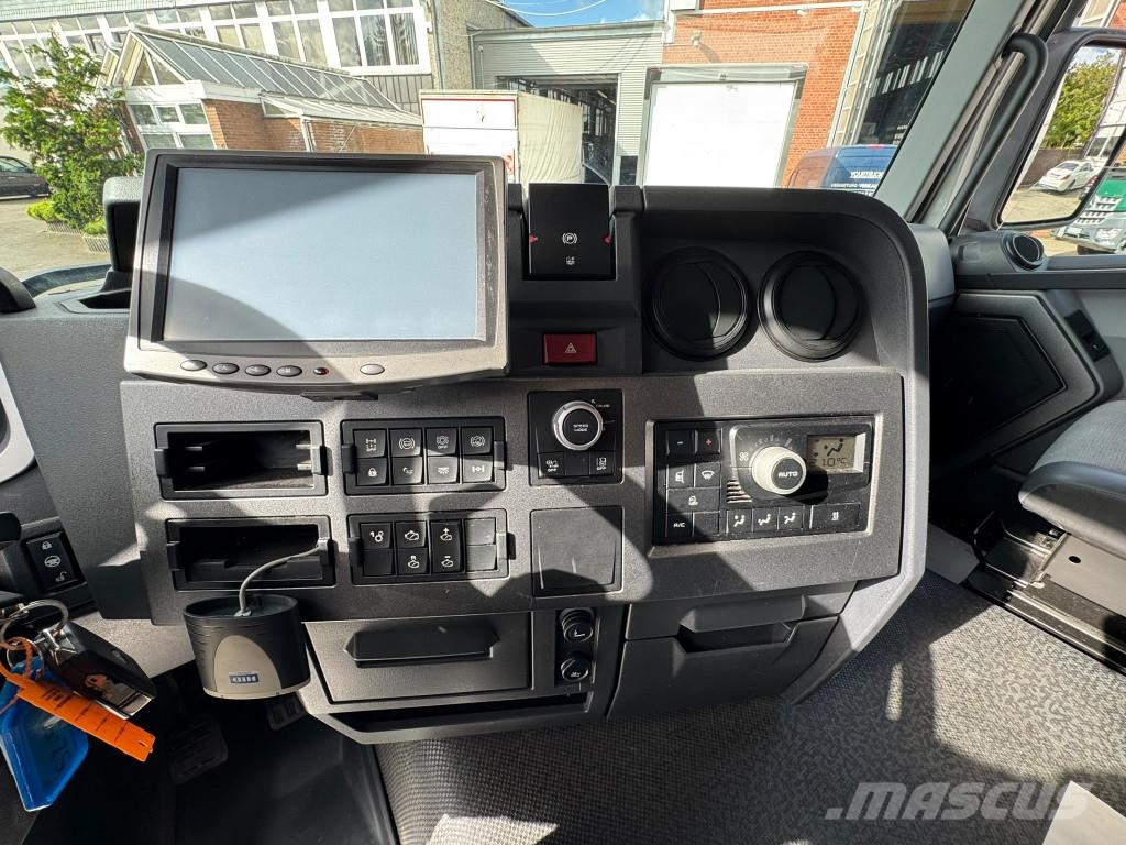Renault T 430 E6 Retarder Kühlbox Klima NUR 448130 Km Trekkers