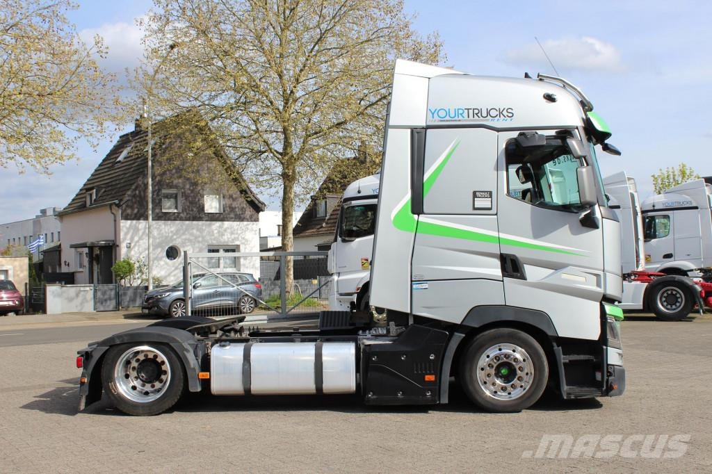 Renault T480 Retarder Hi-Sleeper 2 Tanks Alu-Felgen Sattelzugmaschinen