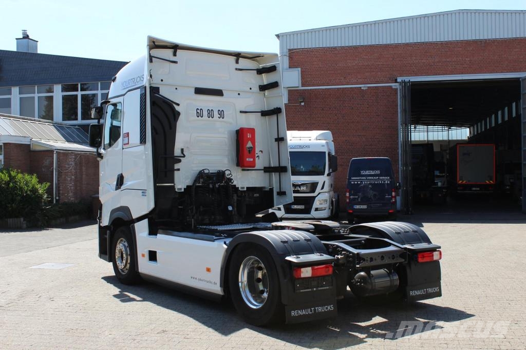 Renault T520 Retarder High-Sleeper LED 2 Tanks VIN:PD Sattelzugmaschinen