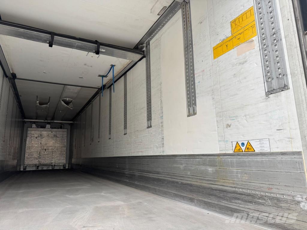 SCHMITZ Carrier Vector 1950 MT Bi-Multi Temp DS Strom Umpikorikuorma-autot