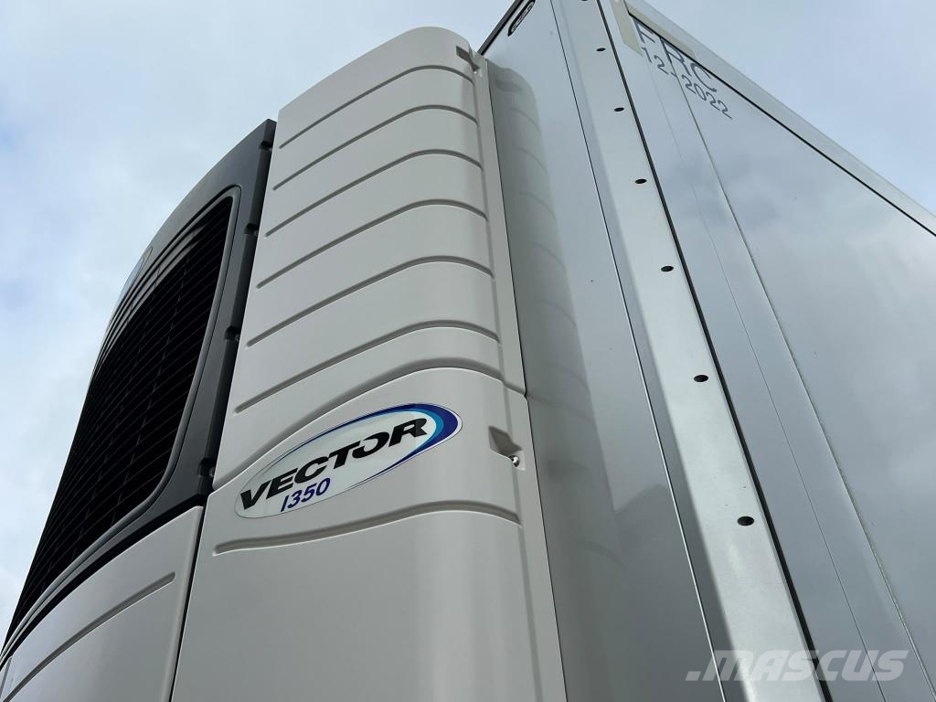 SCHMITZ CV 1350 Doppelstock Strom Alu-Felgen Aluboden Koel-vries trailer