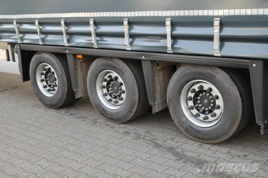 SCHMITZ Mega Plane Hubdach Edscha Liftachse Mega RENT نصف مقطورات مسطحة / مفصلية الجوانب