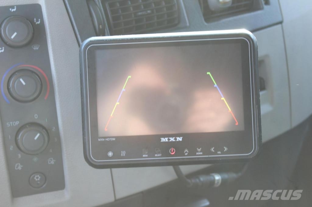 Volvo FL 250 E6 Getränkewagen Klima LBW 178.000 Km Camiones caja cerrada