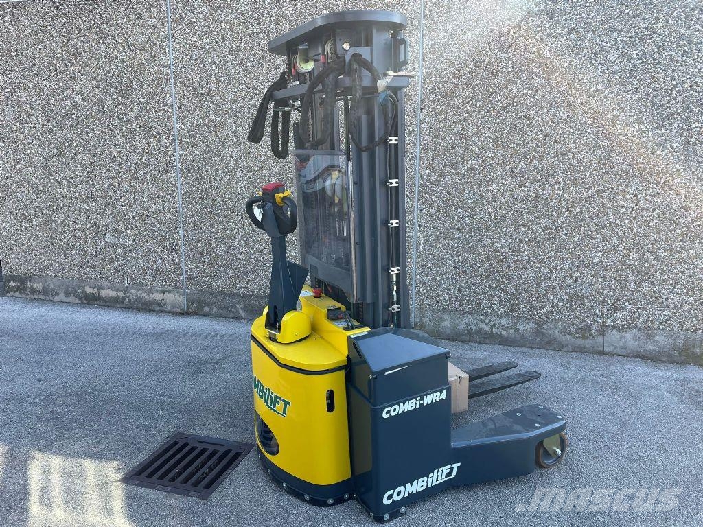 Combilift WR4 Seitenstapler