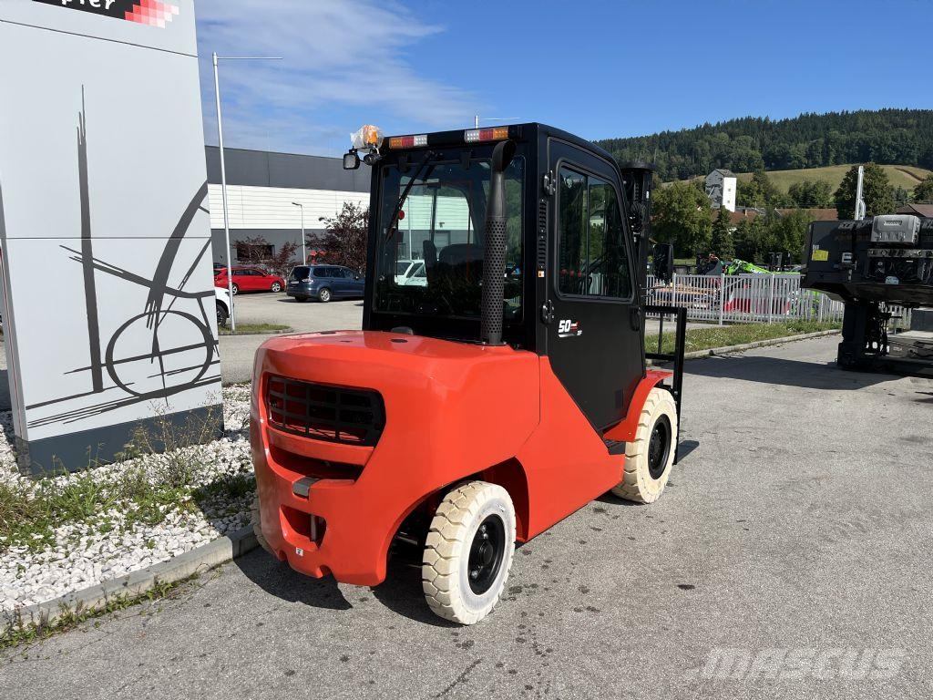 EP CPCD50T8 NEUMASCHINE Dīzeļa autoiekrāvēji