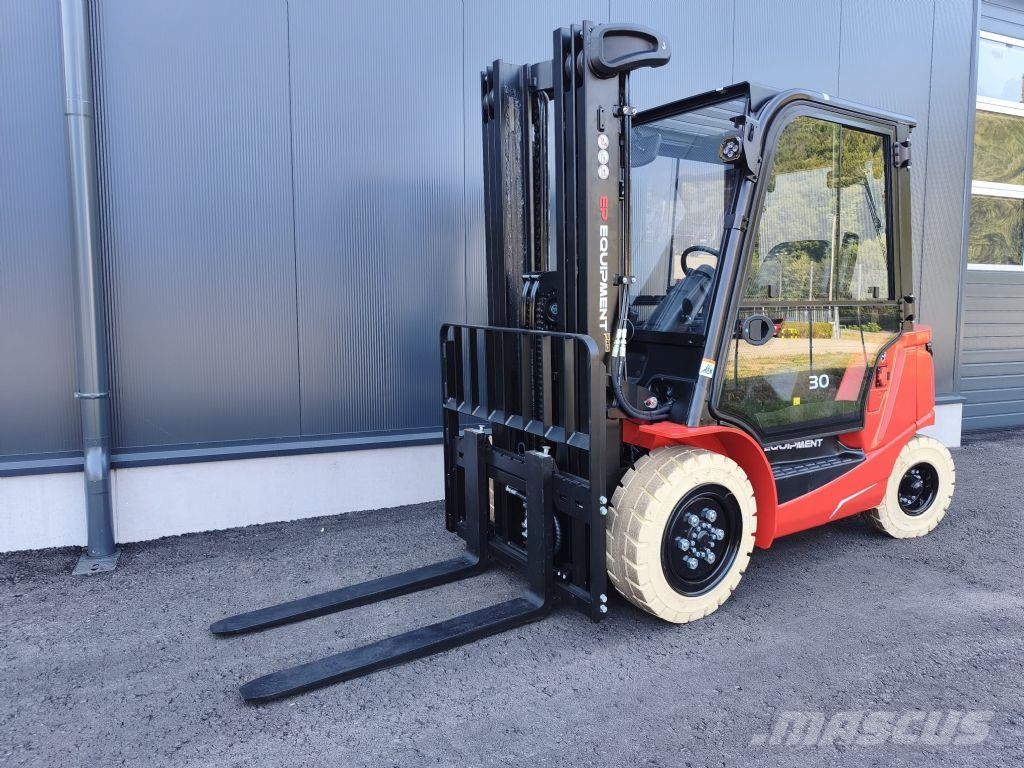 EP EFL30 PRO NEUMASCHINE Electric forklifts