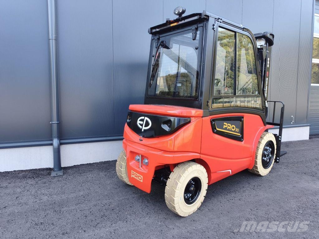 EP EFL30 PRO NEUMASCHINE Carretillas de horquilla eléctrica