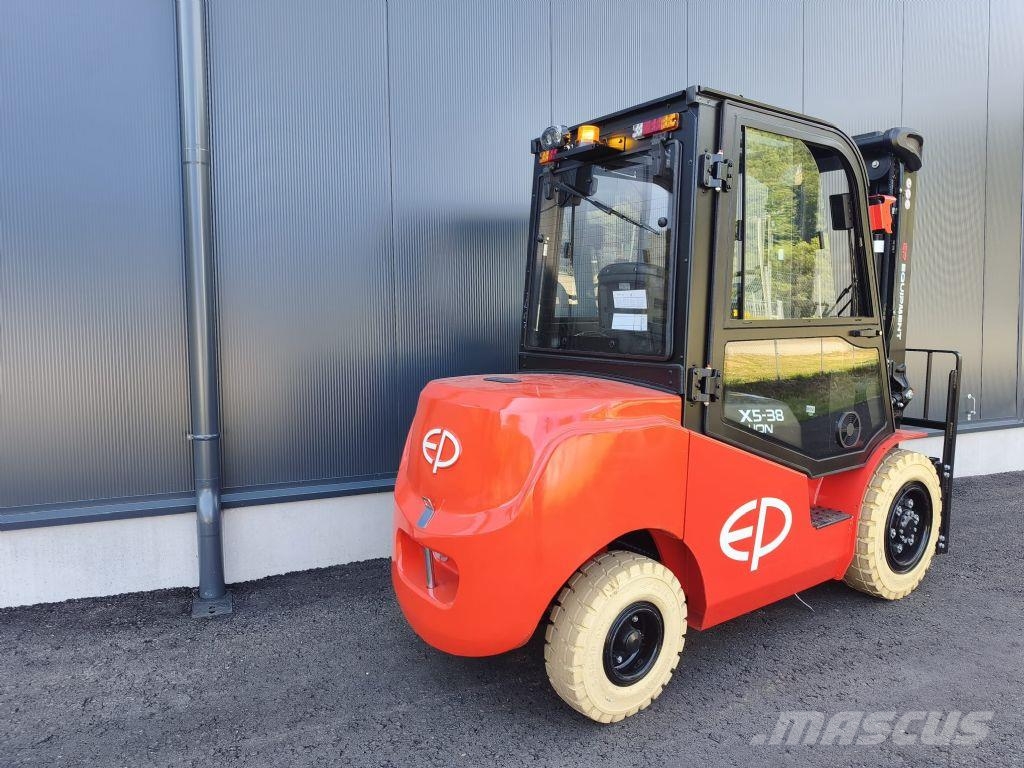 EP EFL382X5 NEUMASCHINE 电动叉车