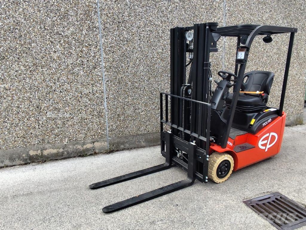 EP TCL101 Electric forklifts