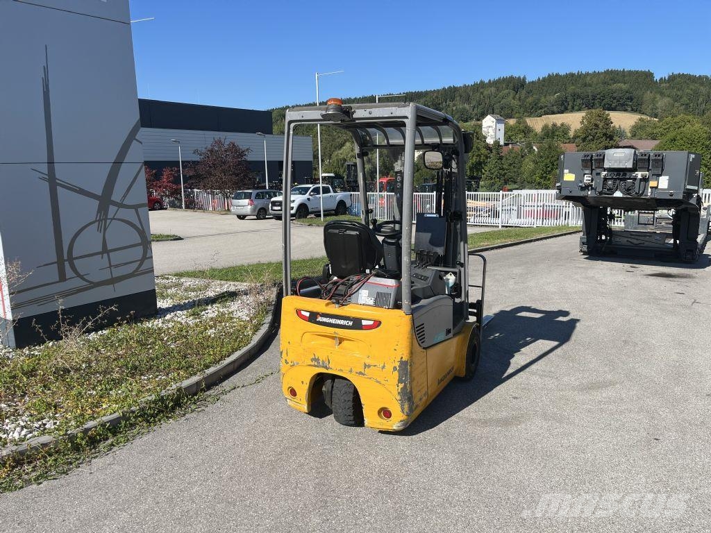 Jungheinrich EFG115 Електронавантажувачі