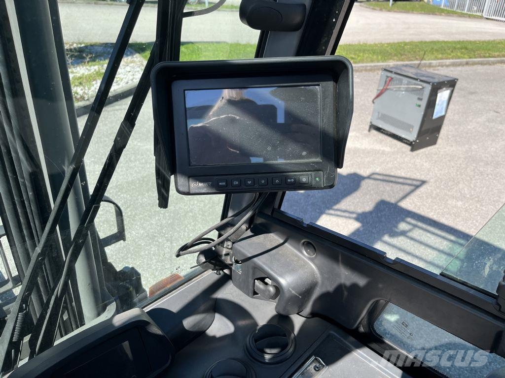 Jungheinrich EFG320 Електронавантажувачі
