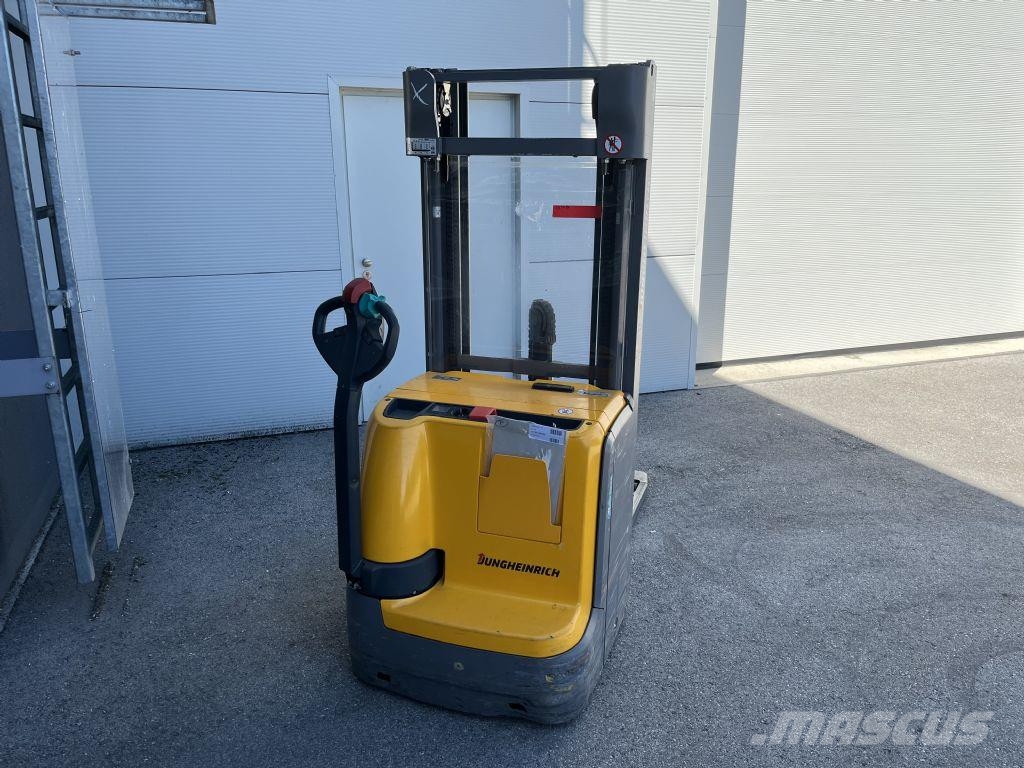 Jungheinrich EJC112z mit Initial Hub, Batterie aus 2025!!!!!! Käyden ajettavat pinoamistrukit