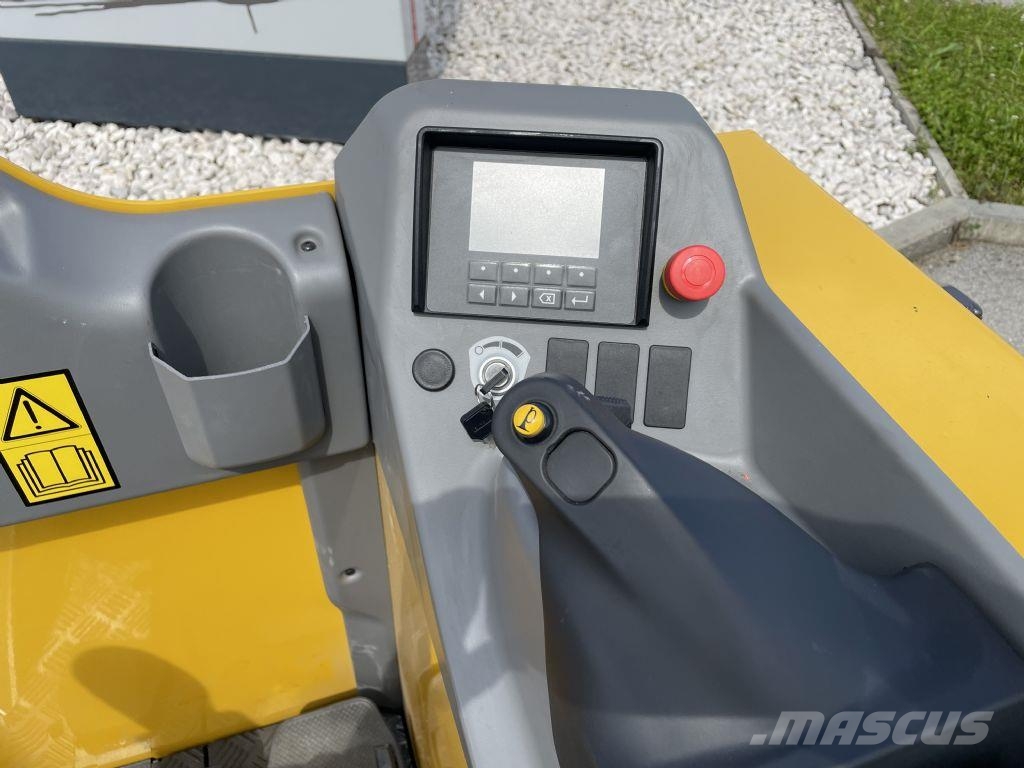 TCM 2RS/LL200SN Elektromos gyalogkíséretű targoncák
