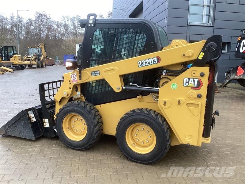 CAT 232D3 Minilæsser - skridstyret