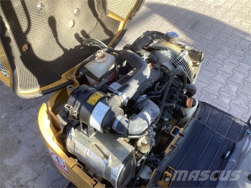 CAT 300.9D Mini rýpadla < 7t