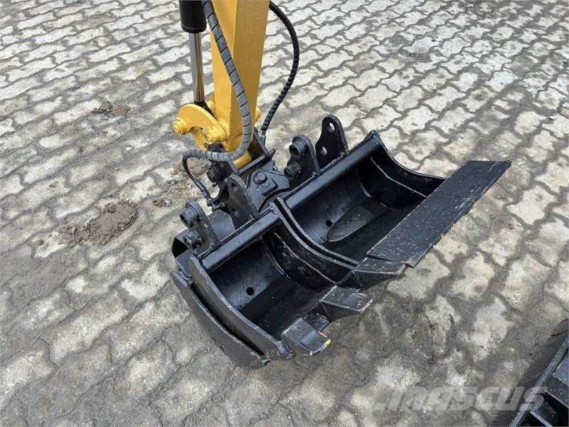 CAT 300.9D Mini rýpadla < 7t