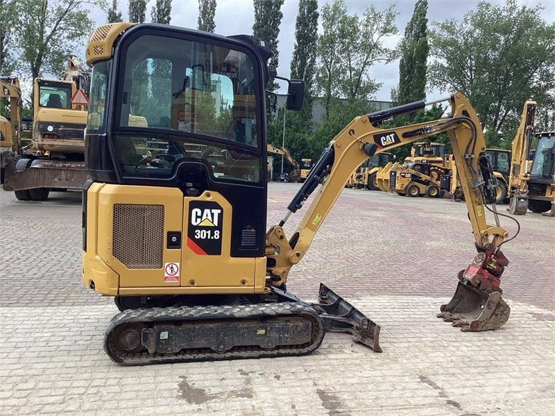 CAT 301.8 Miniescavatori