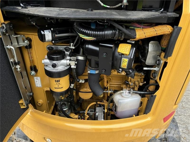 CAT 301.8 Mini rýpadla < 7t