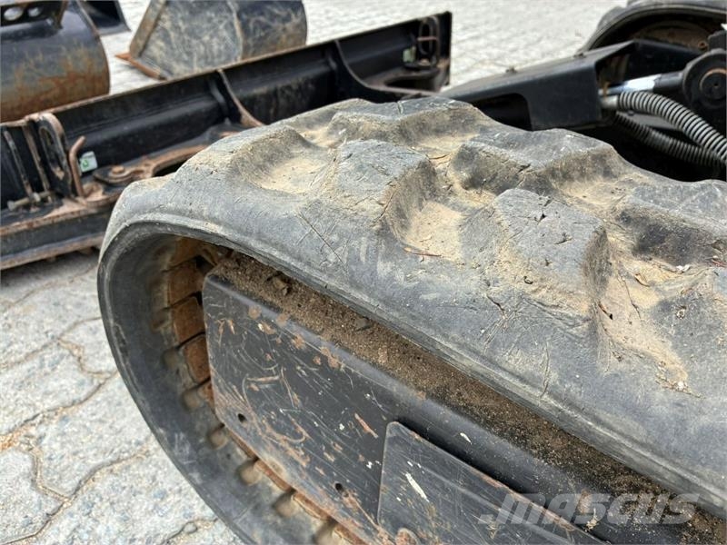 CAT 301.8 Mini rýpadla < 7t