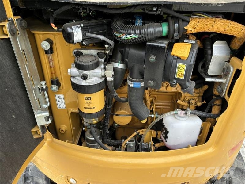 CAT 301.8 Mini rýpadla < 7t