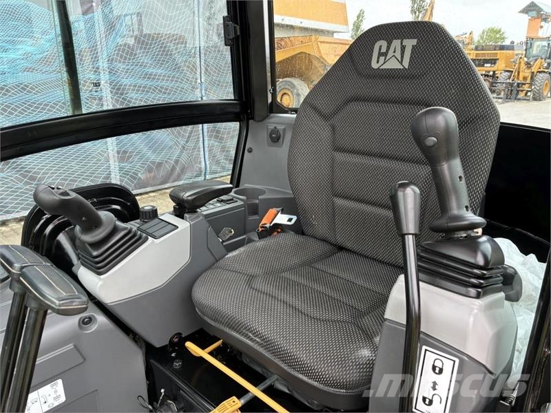 CAT 301.8 Mini rýpadla < 7t