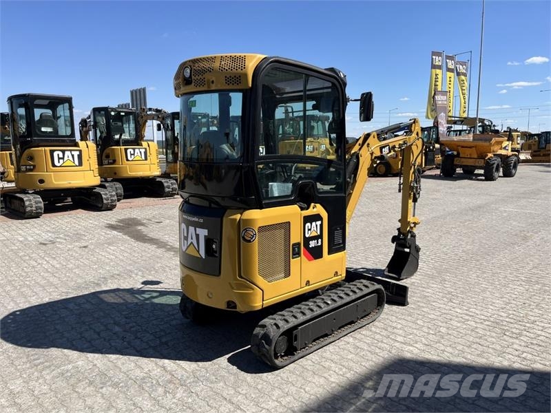 CAT 301.8 Mini rýpadla < 7t