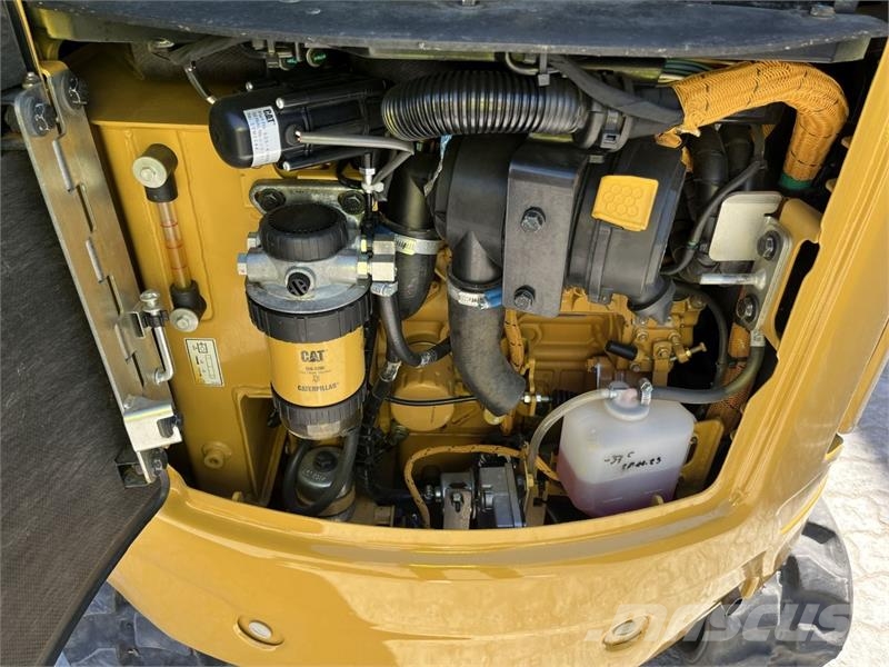 CAT 301.8 Mini rýpadla < 7t