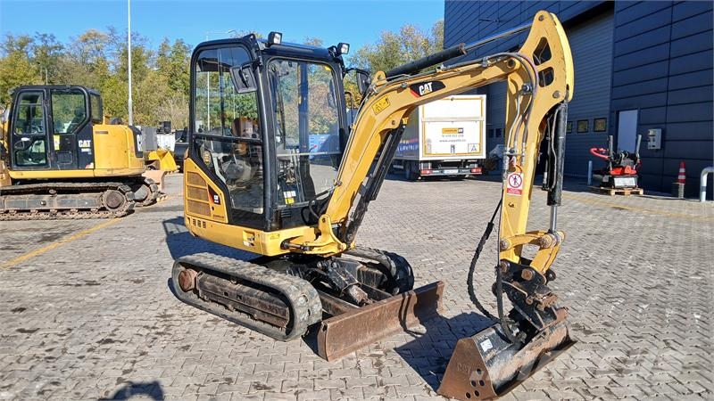CAT 302.4D Mini rýpadla < 7t