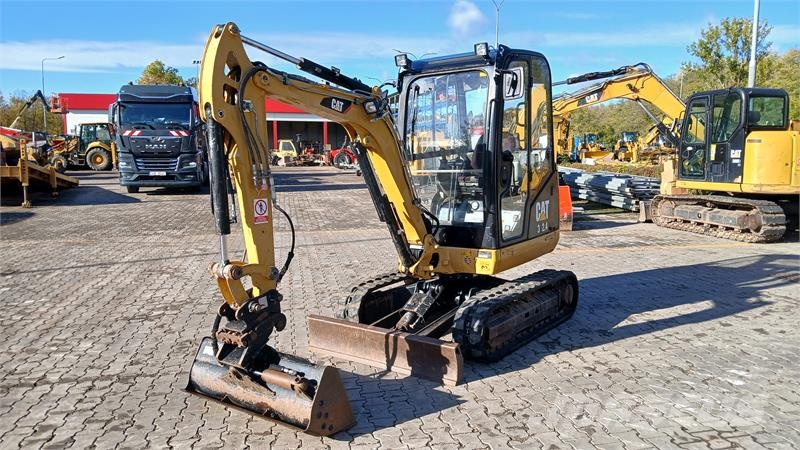 CAT 302.4D Mini rýpadla < 7t