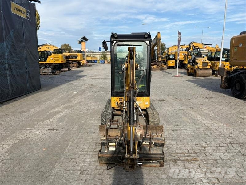 CAT 302 CR Mini bagri <7t