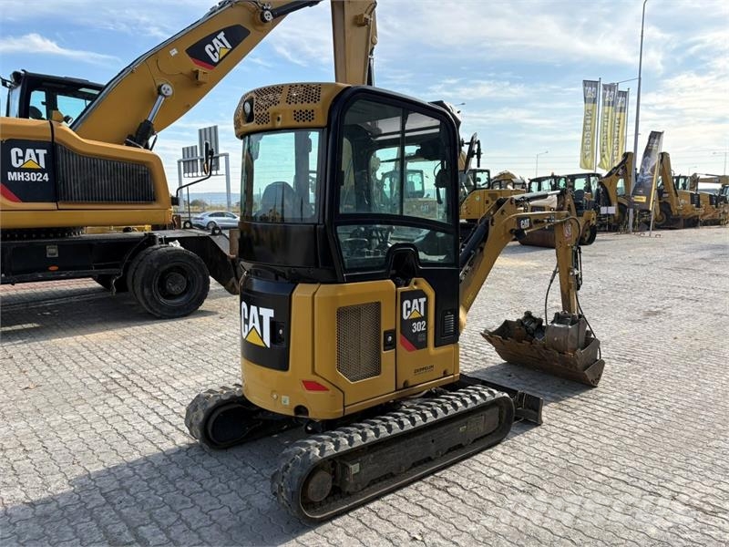 CAT 302 CR Mini bagri <7t