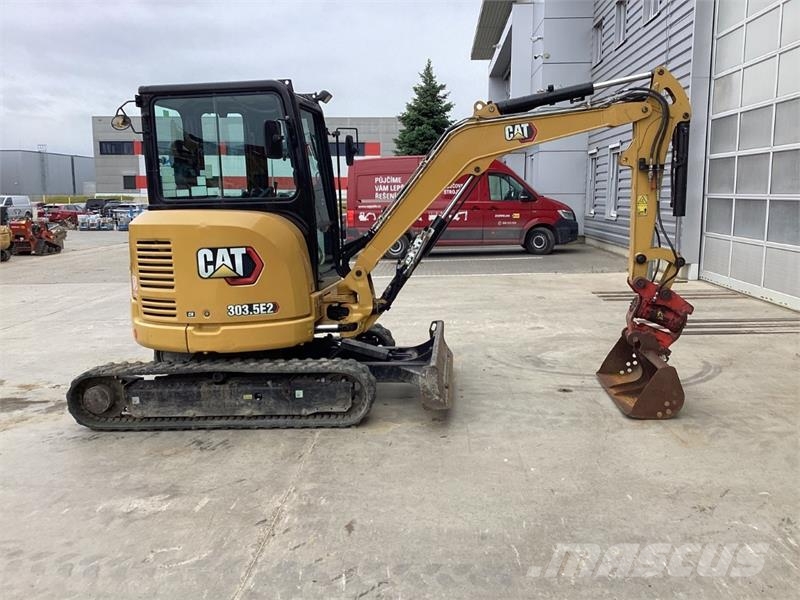 CAT 303.5E2 CR Mini rýpadla < 7t