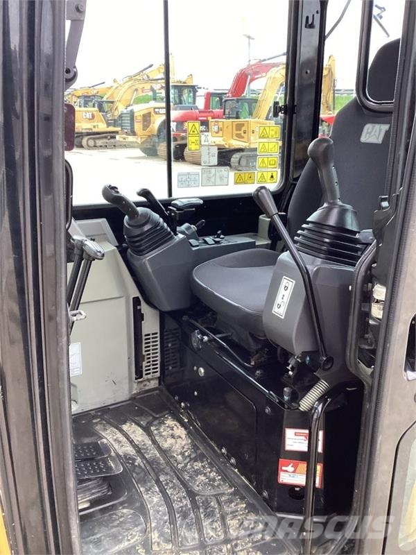 CAT 303.5E2 CR Mini rýpadla < 7t