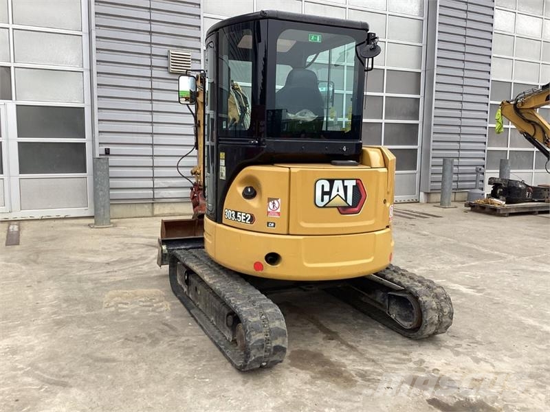 CAT 303.5E2 CR Mini rýpadla < 7t
