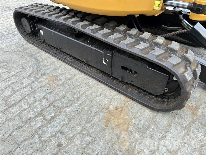 CAT 303E CR Mini rýpadla < 7t